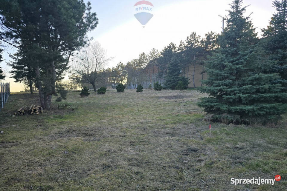 Mrowino działka mieszkaniowousługowa w centrum sprzedam