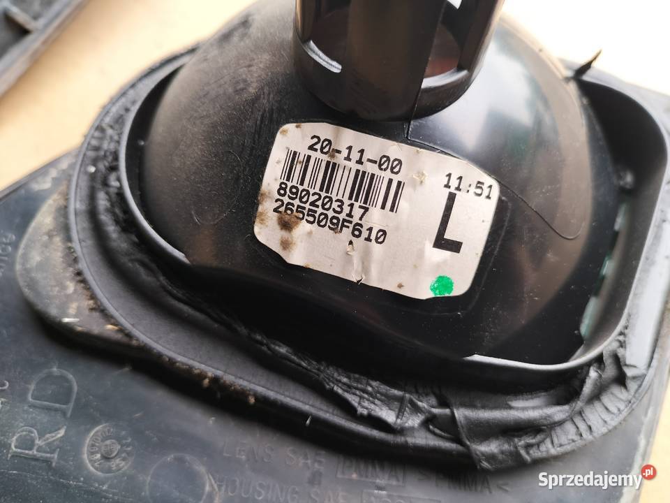 NISSAN PRIMERA P11 LIFT LAMPA TYŁ TYLNA LEWA Kamień-Kolonia