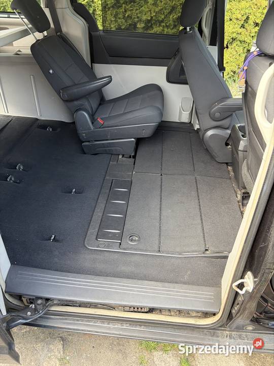 Chrysler grand Voyager 2008 28crd super stan 2799cm3 Wrocław