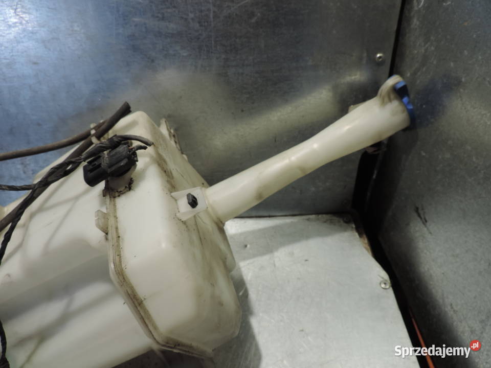 ZBIORNICZEK SPRYSKIWACZY POMPKA KIA CEED I FL Zbiorniki płynu do spryskiwaczy małopolskie Nowy Sącz