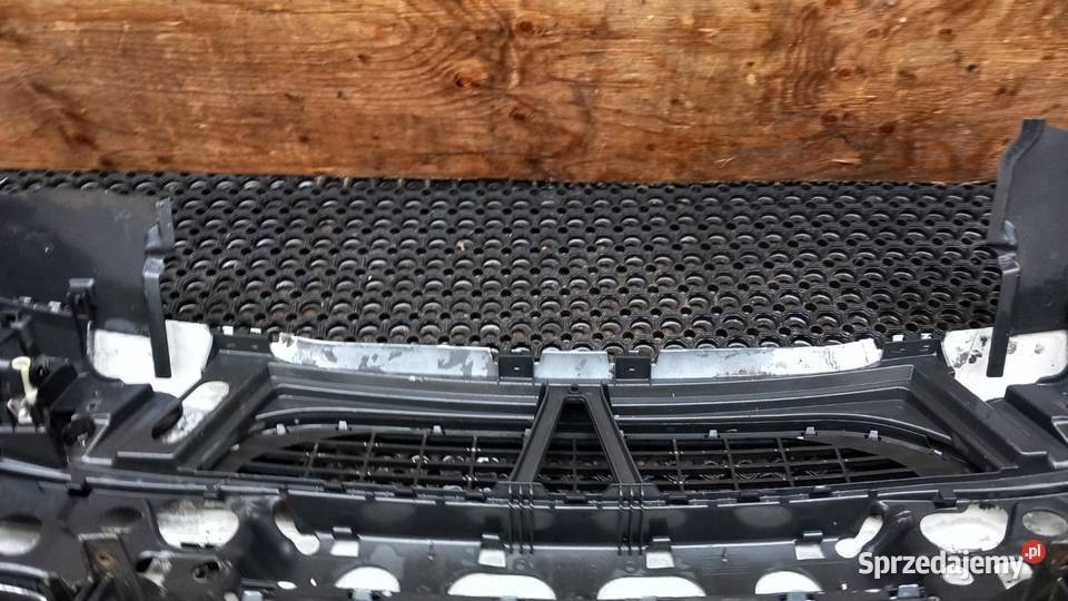 MERCEDES W203 COUPE ZDERZAK PRZÓD 755 HALOGEN Zbierkowo sprzedam