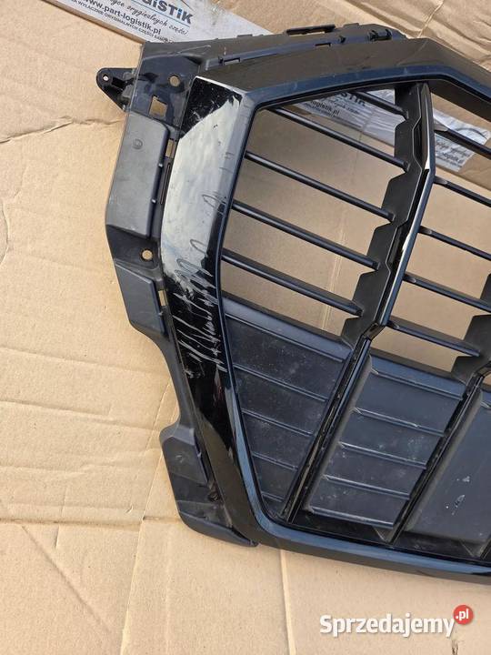 Grill Atrapa Chłodnicy Audi Q3 F3 83A853651B