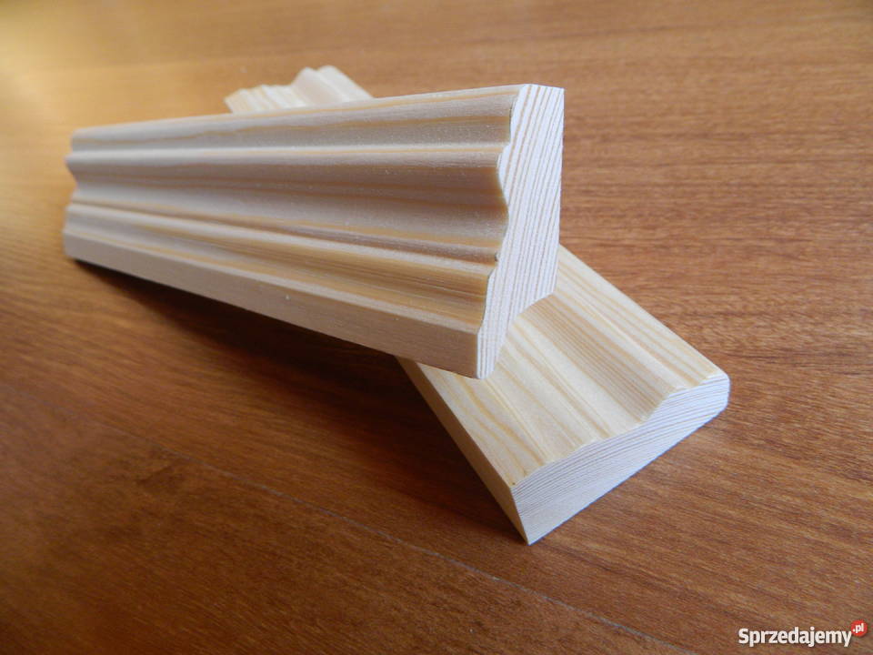 Listwa przypodłogowa drewniana frezowana 20x45mm Narew