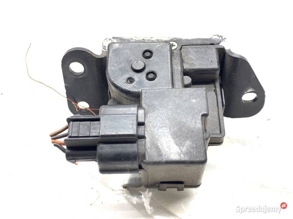 ZAMEK KLAPY TYŁ HYUNDAI i30 Kombi 812302L200