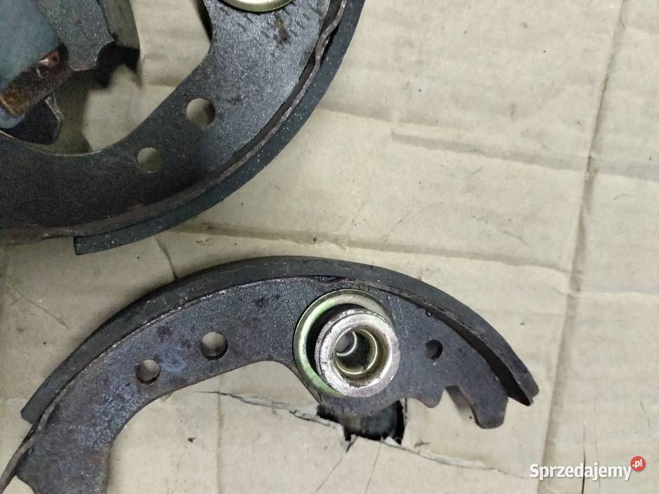 Szczęki hamulcowe Fiat 126p osobowe Klocki hamulcowe łódzkie Łubno