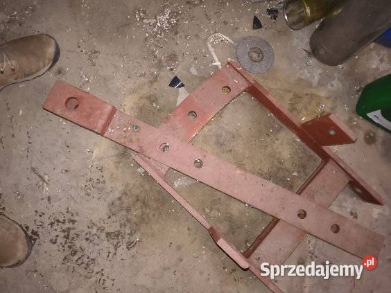 Zaczep dolny polowy do Władimirec T25 Części i osprzęt rolniczy Myszków