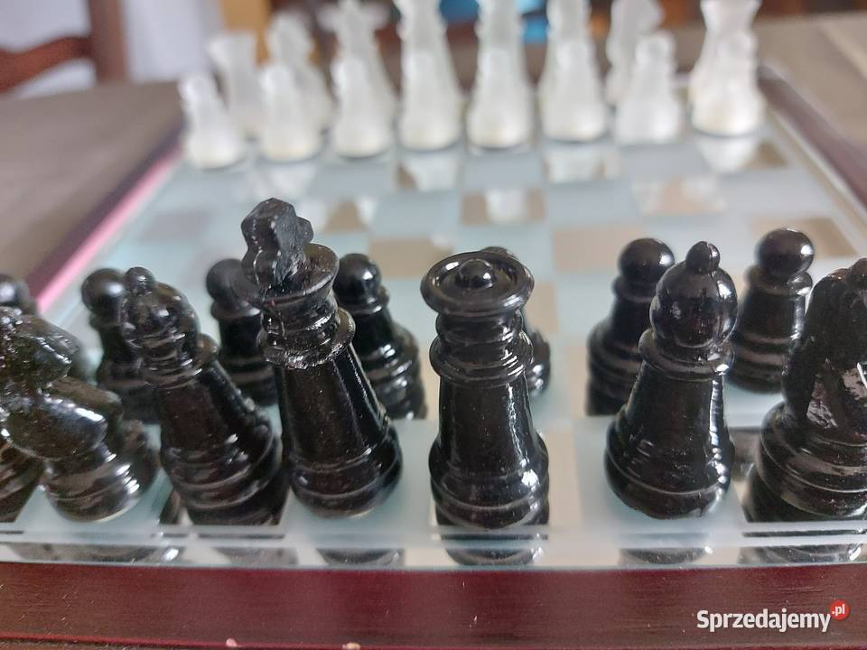 Unikatowe szklane szachy 21x21 śląskie Sosnowiec