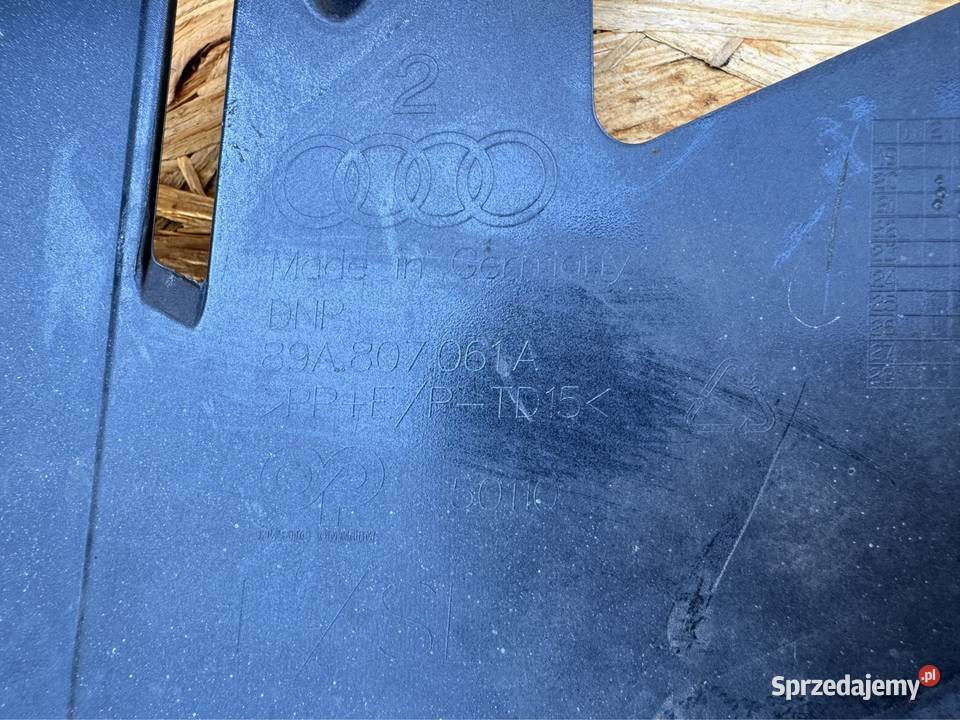 Spoiler dół zderzaka przód Audi Q4 etron 89A