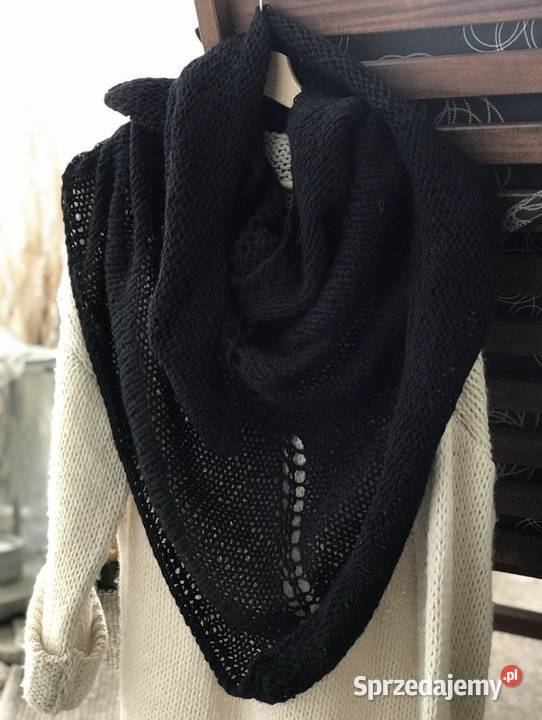 Czarny szal chusta oversize zrobiony na drutach Warszawa sprzedam