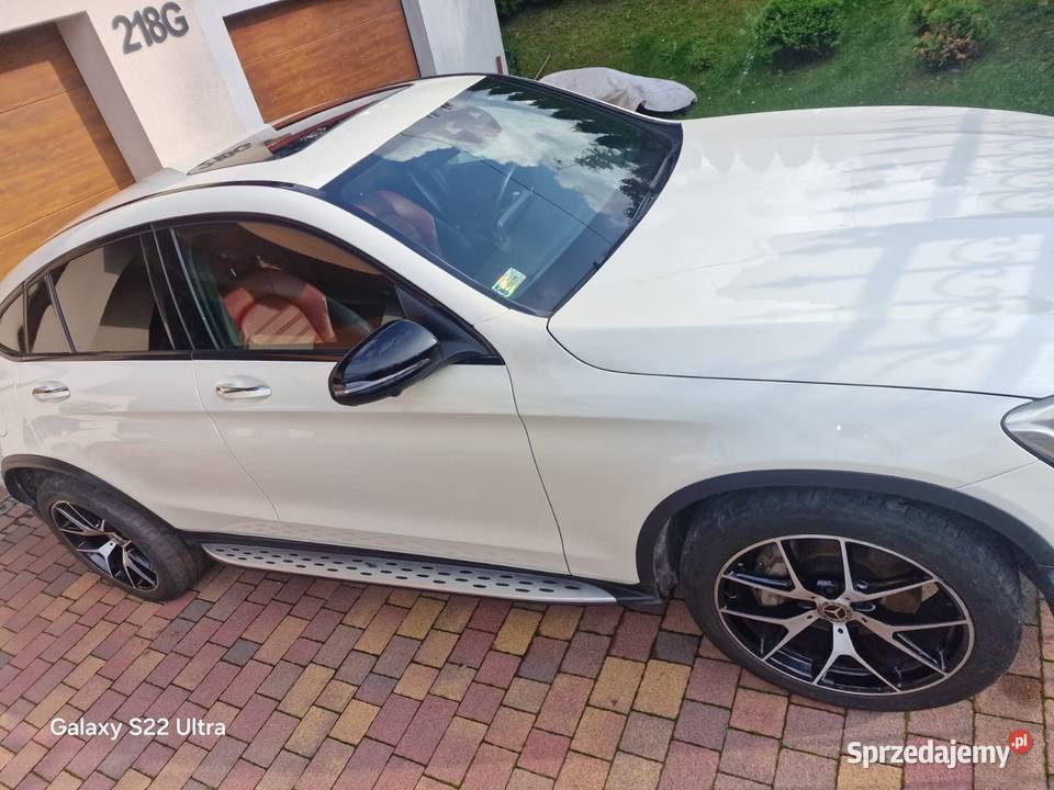 Niski przebieg bogate wyposażenie 300 d 4 Matic Motoryzacja Krzeszów sprzedam