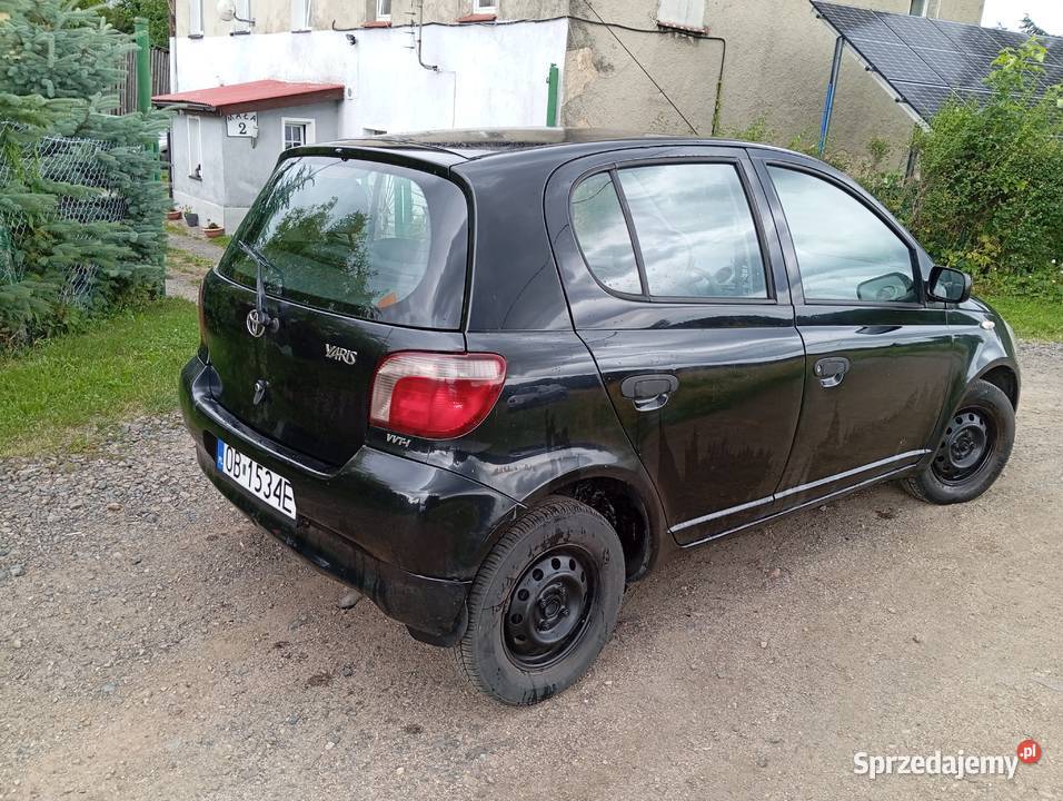 Toyota Yaris 10 benzyna wspomaganie 5 drzwi Wałbrzych
