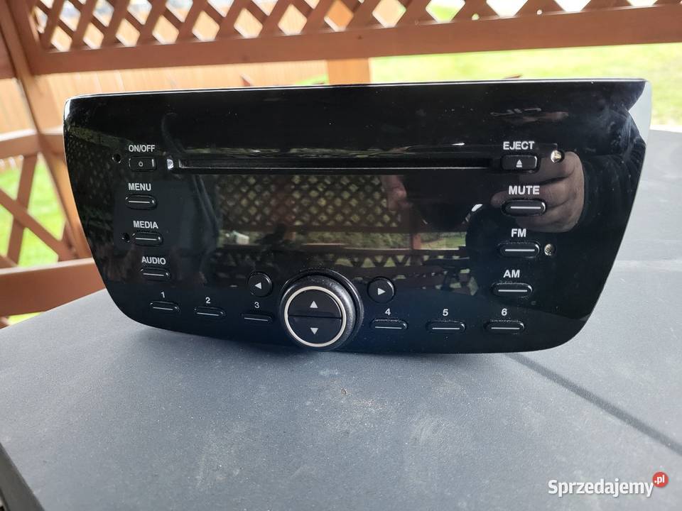 Radio CD MP3 FIAT Doblo II OPEL Combo D Rok produkcji 2012 Ciechanowiec
