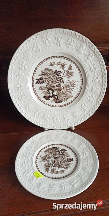 Talerz WESLLEY Made in England Reliefy kolor