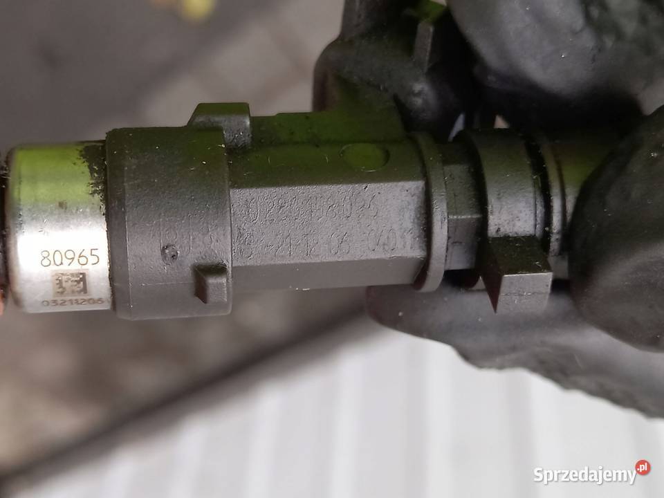 VOLVO C30 07r 25 TURBO B5254T3 220 wtryskiwacz Kielce