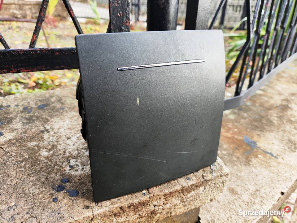 Popielniczka tylna schowek Skoda Yeti Wysyłka Niegowonice