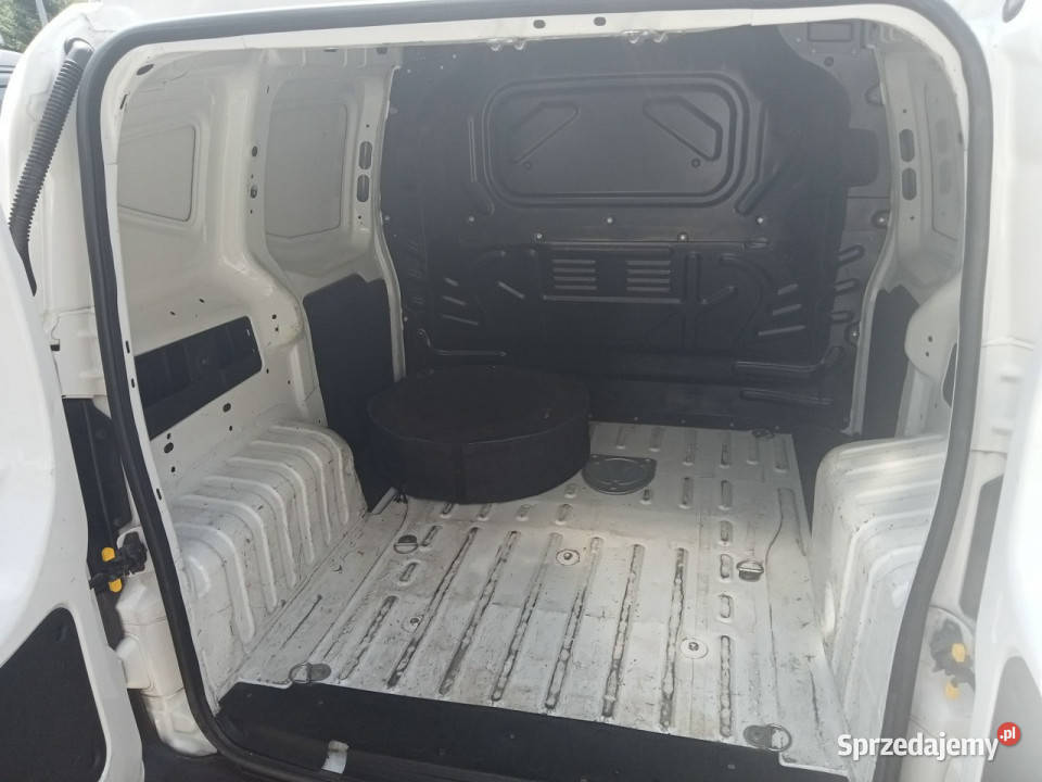 Fiat Fiorino 14 8V Cargo Base BenzynaLPG Salon klimatyzacja