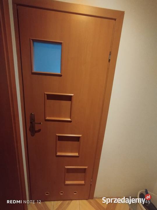 Drzwi wewnętrzne 74 z futryną Mariantów sprzedam