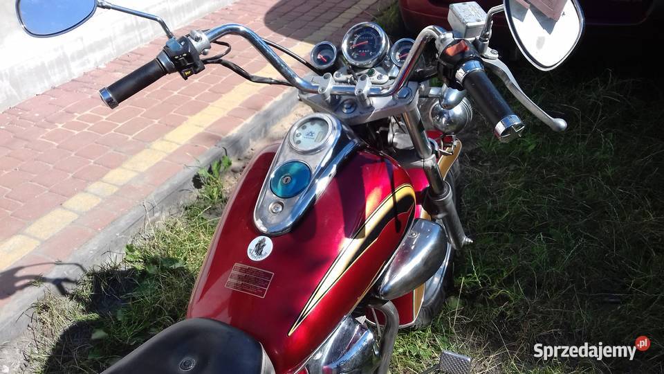 Motocykl chopper Wektor 150