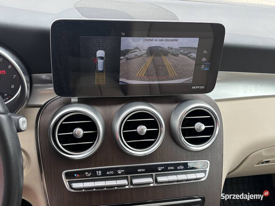 MercedesBenz GLC GWARANCJA bluetooth Paniówki sprzedam