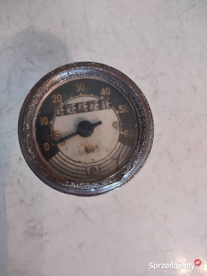 KOMAR SZTYWNIAk LICZNIK ZABYTKOWY Lublin