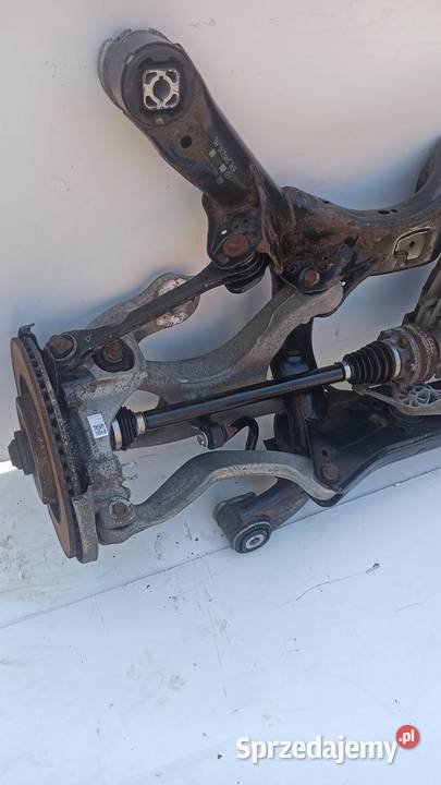 AUDI A6 C7 BELKA ZAWIESZENIE ALLROAD 4G0505235AD