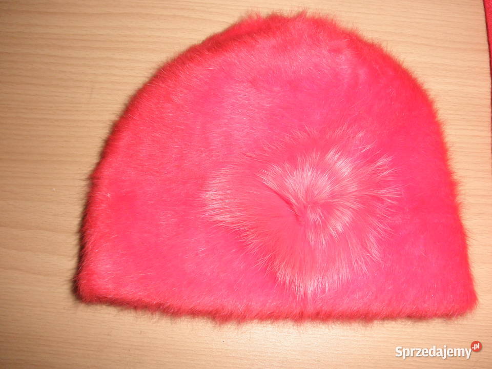 Czapka szalik rękawiczki sprzedam