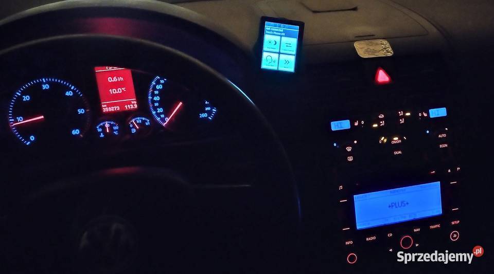 Volkswagen Touran VW TOURAN 20 TDI 140 tanio do Luzino