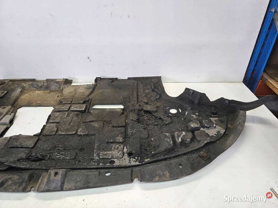 OSŁONA POD SILNIK PŁYTA AUDI A4 B7 8E0863823M śląskie Przystajń
