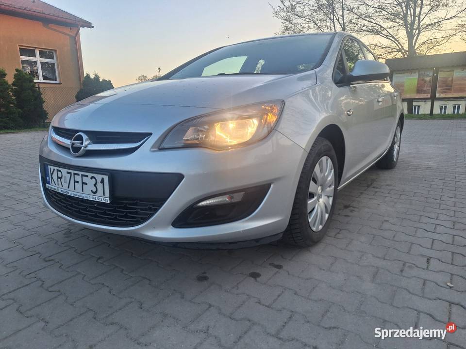Opel Astra J salon polska 2017r Ściborzyce
