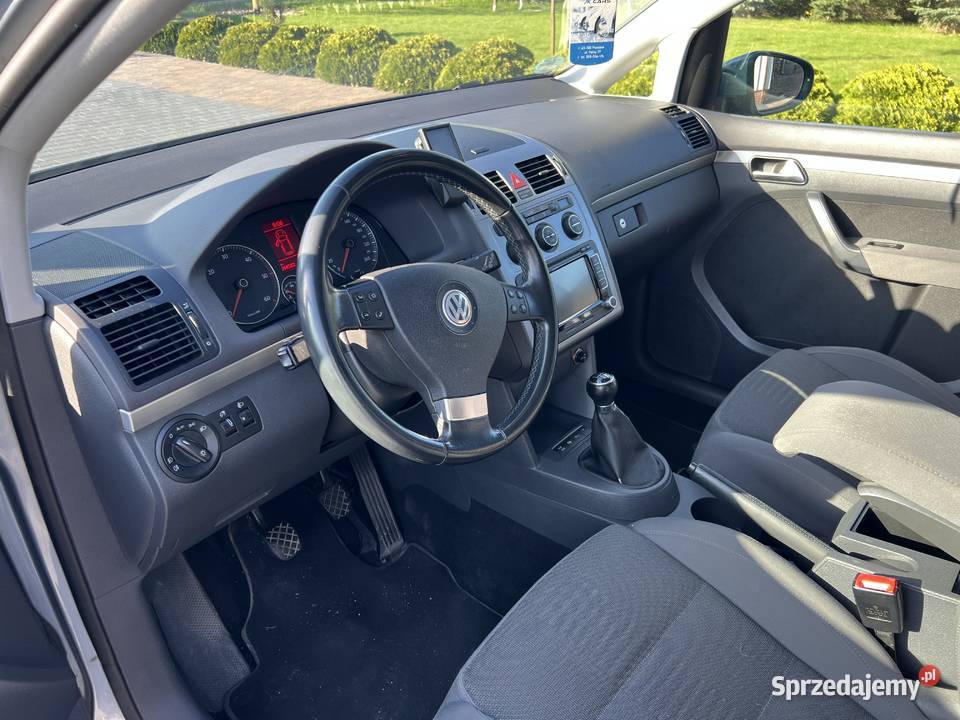 Volkswagen Touran 20TDI 170 Highline 7os immobilizer Kalisz