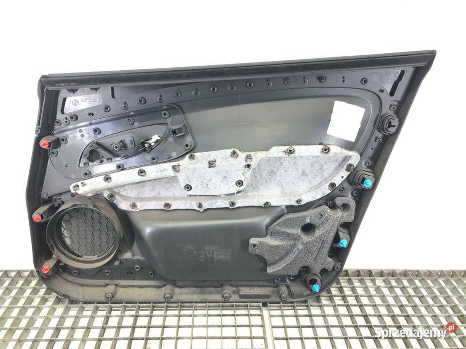 BOCZEK DRZWI LEWY PRZÓD FIAT GRANDE PUNTO osobowe