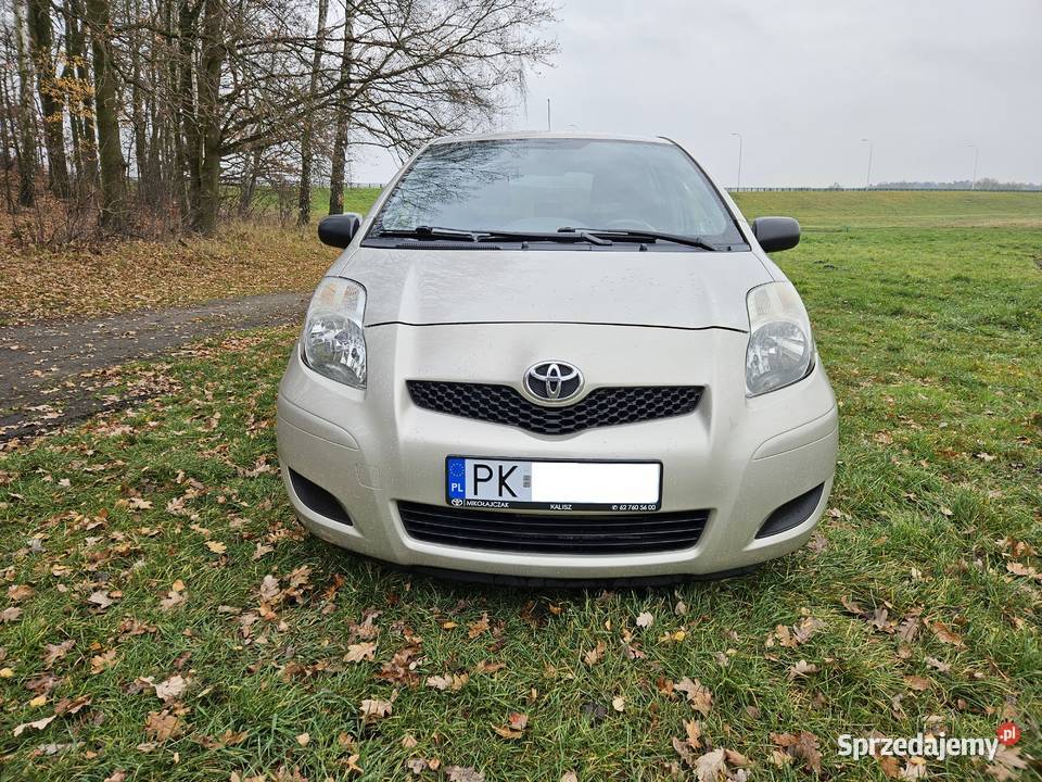 Toyota Yaris 13 krajowy Rok produkcji 2009 Yaris Kalisz