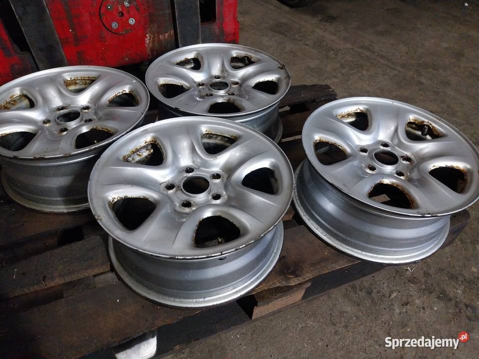 Felgi stalowe 16 4 dacia duster renault Wróblew