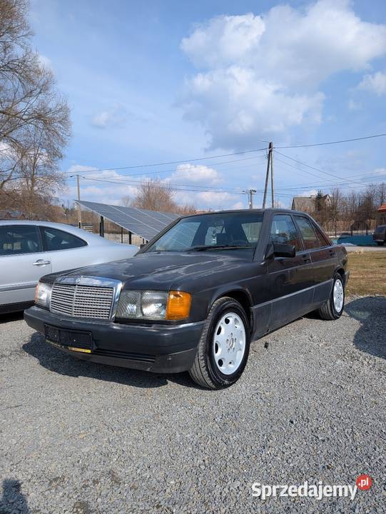 Mercedes Benz w201 190 Wolny korozji nieuszkodzony Poręba Wielka