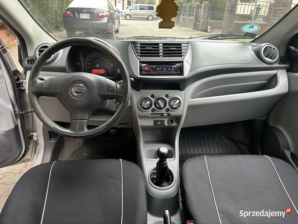 Nissan Pixo sprowadzony do regeneracji