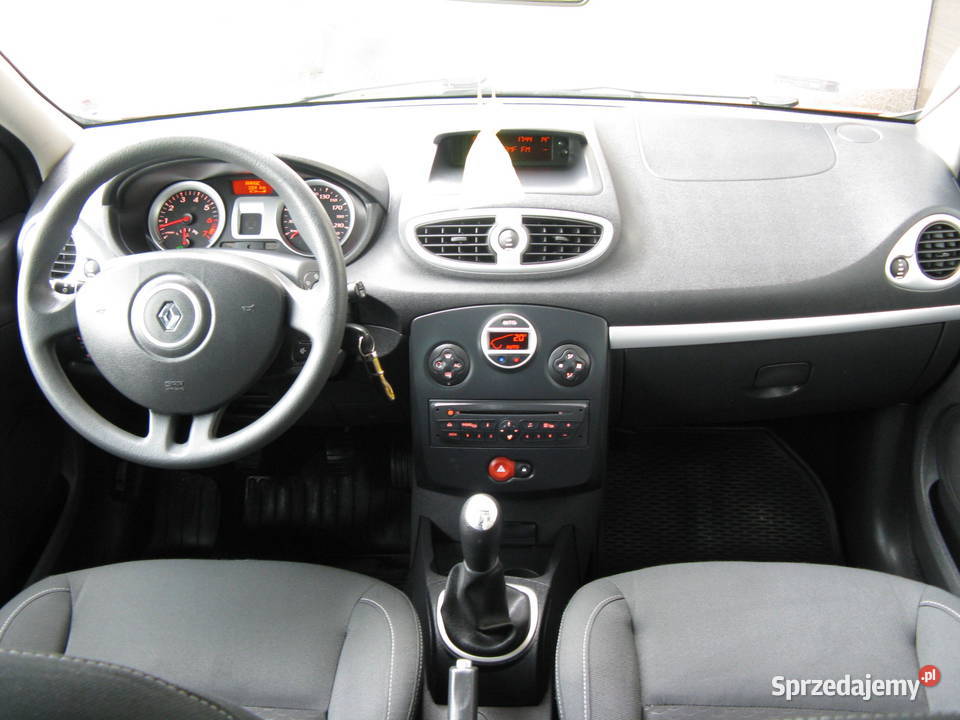 Śliczna Clio III FL 5Drzwi Bogata Wersja Piękny elektryczne szyby Czechówka