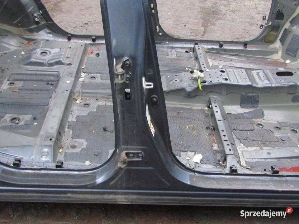 PRÓG SŁUPEK PRAWY PRAWA BOK 8V5 TOYOTA RAV4 IV lubelskie