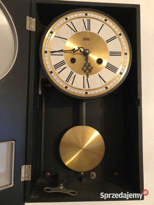 Zegar ściennych firmy Metron PRL Super stan opolskie Ozimek