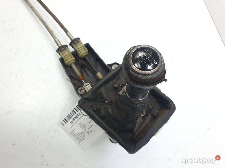 DŹWIGNIA ZMIANY BIEGÓW OPEL SIGNUM 55557637 Lipno
