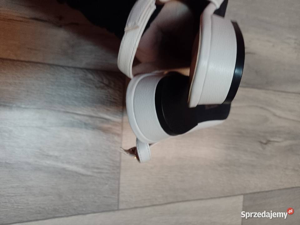 40 Białe baleriny wieczorowe z odkrytą piętą 25.5cm Kraków