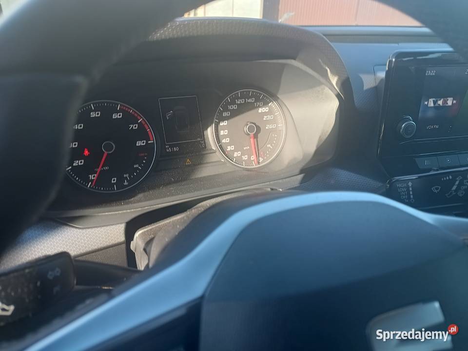 Seat Leon sportstourer salon Polska niski Wołoskowola