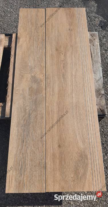 Stopnica na schody 30x120 płytki podłogowe