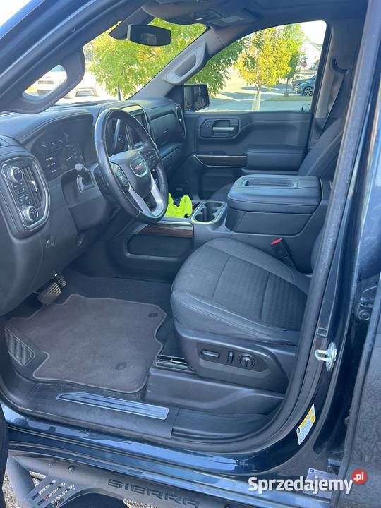 Na sprzedaż GMC Sierra elevation 4x4 Diesel 277 Oława