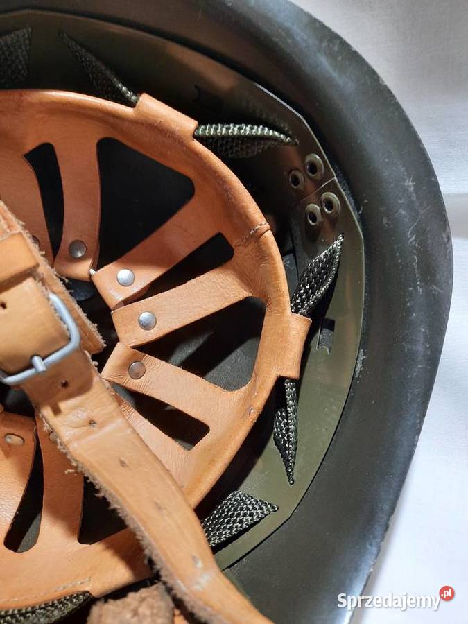 HEŁM wojskowy Warszawa