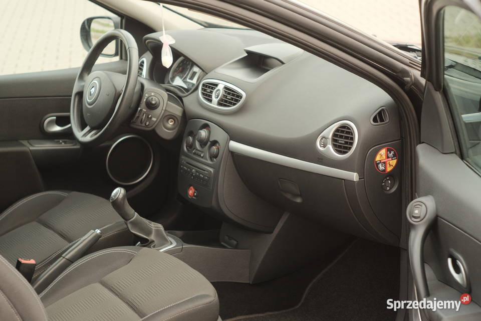 Renault Clio III 2010 174000km sprzedam