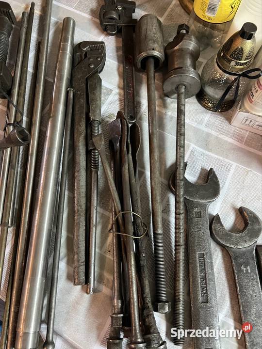 klucze narzędzia Niechobrz