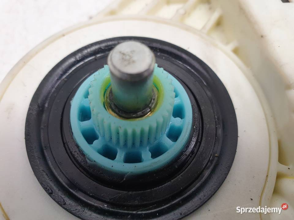 Audi A4 B8 SILNICZEK SZYBY Prawy tył 8K0959812 Rudka