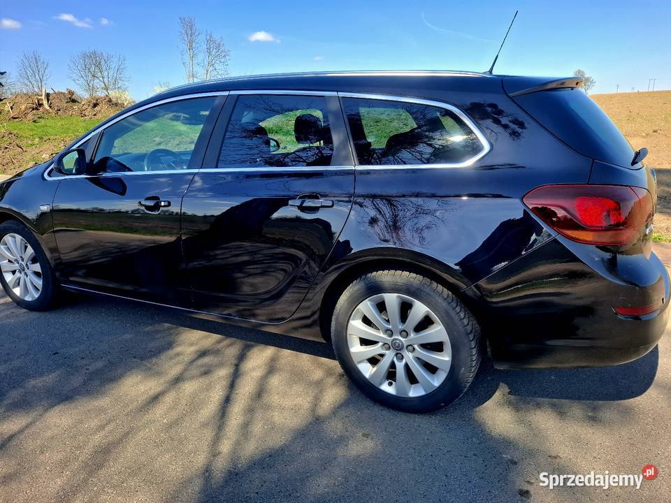 Opel Astra J Cosmo 17 cdti ZADBANA 2011 ASR (kontrola trakcji) Brodnica