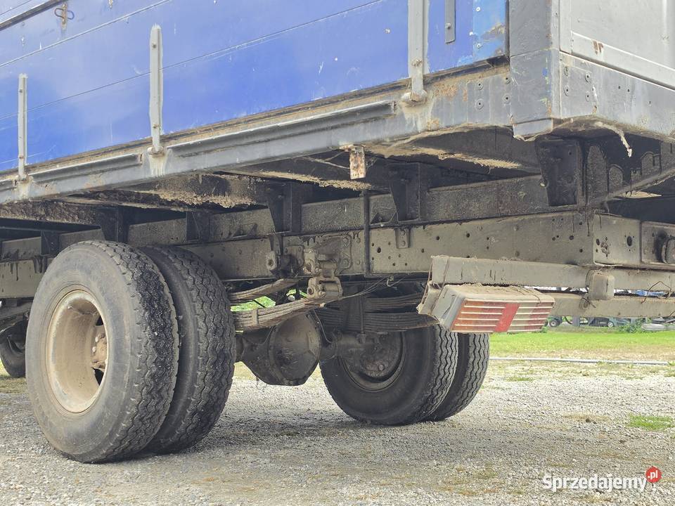 Przyczepa dł 730 szer 250 wys 80 nieuszkodzony