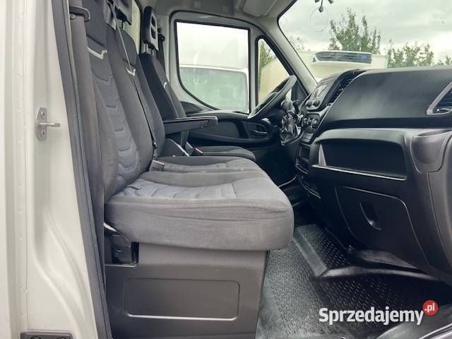 sprzedam samochód dostawczy iveco daily kontener Bielsk sprzedam